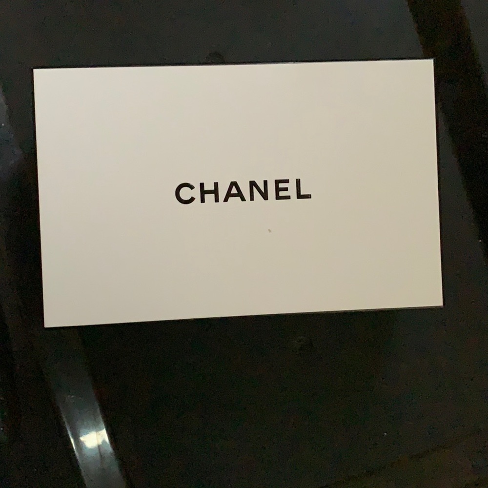 Chanel gift box
